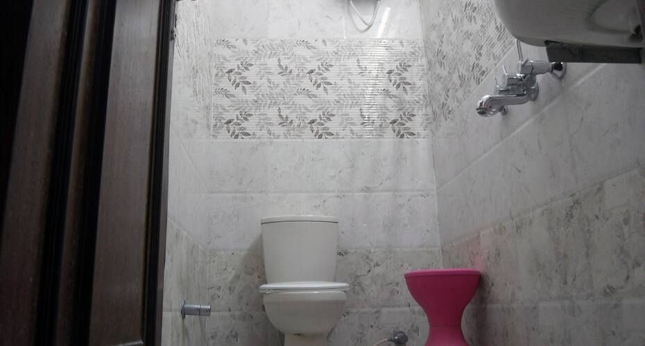 Hotel Midland, Raipur 5